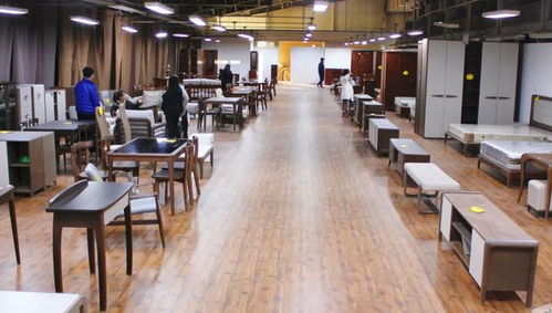 華鶴家具工廠展廳煥新升級(jí)，經(jīng)典實(shí)木家具限時(shí)特惠